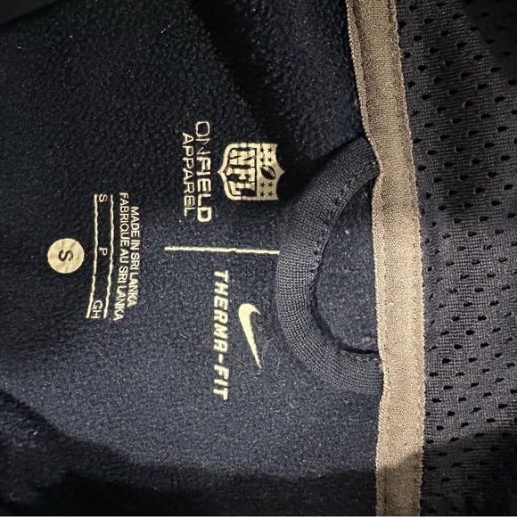 Nike New England Patriots Hoodie - Picture 4 of 4